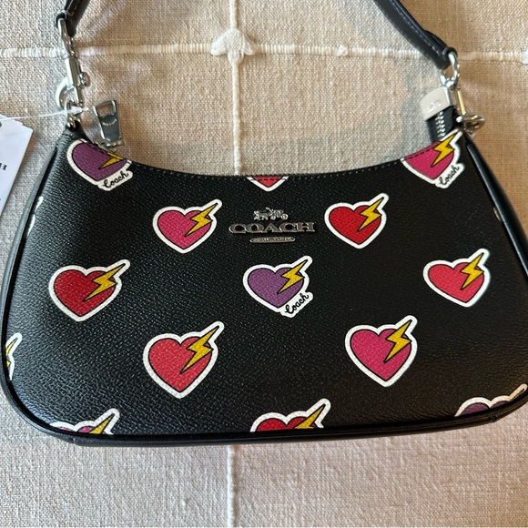 NWT Coach | Teri Shoulder Bag Optional Crossbody With Heart Bolt Print $350 - Picture 4 of 9